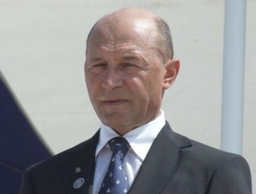 Băsescu: Am aprobat participarea României la misiunea OSCE din Ucraina